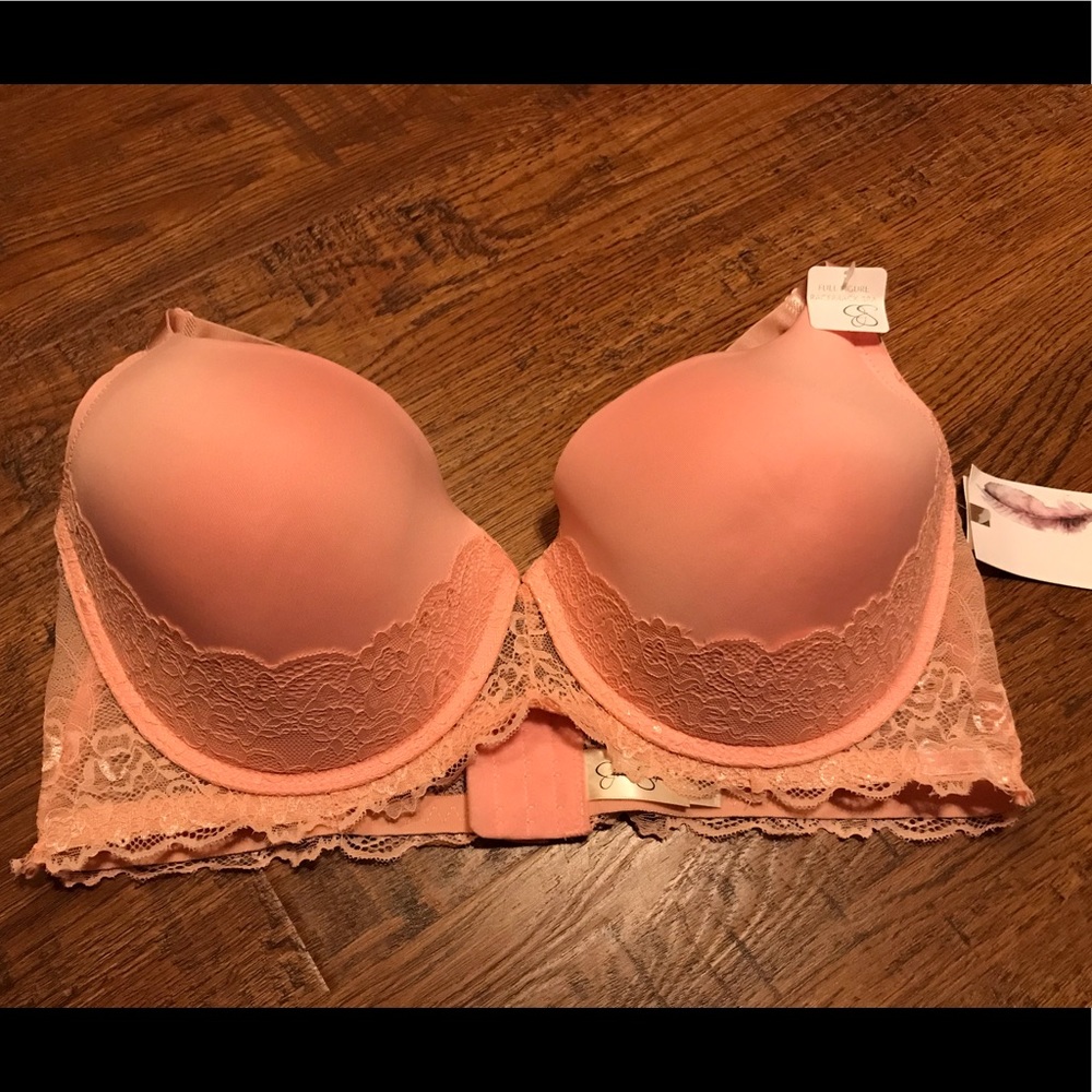 Jessica Simpson Bra